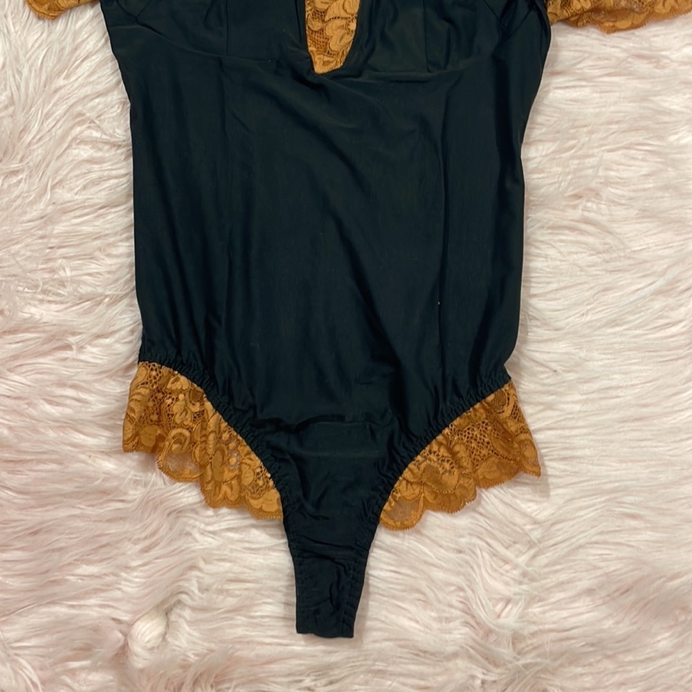 Black & Rust Lace-Trim Bodysuit - Picture 8 of 10